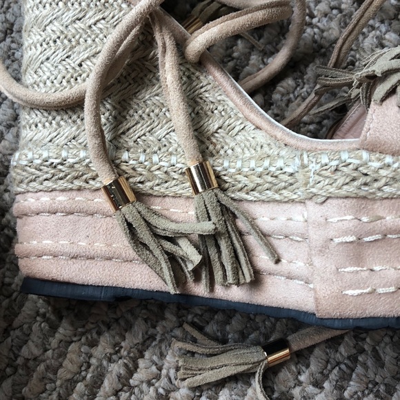 Heels - Picture 8 of 8